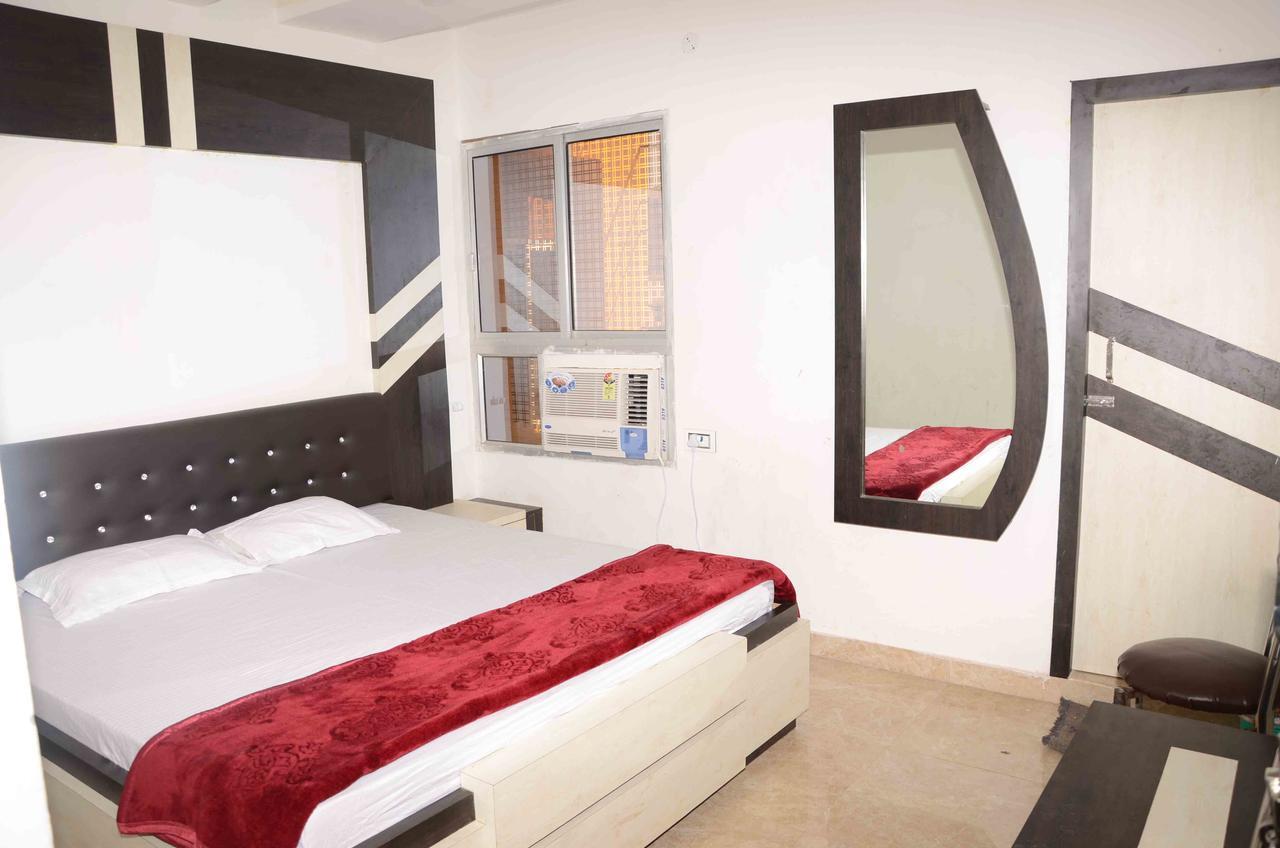 Hotel Natraj Szaszaram Kültér fotó