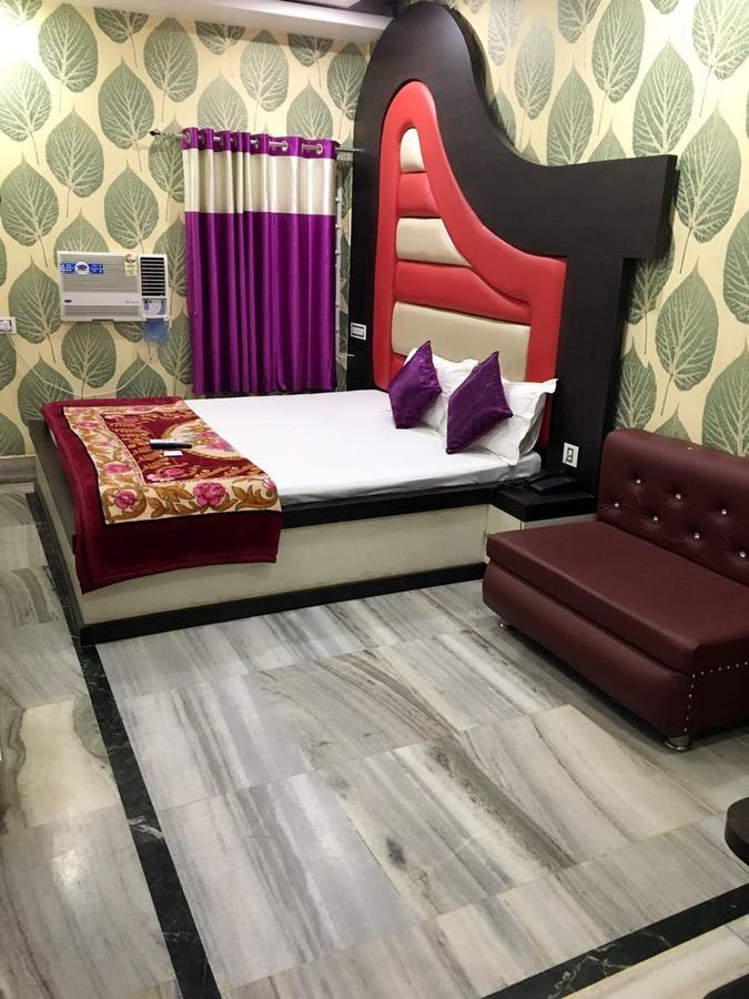 Hotel Natraj Szaszaram Kültér fotó
